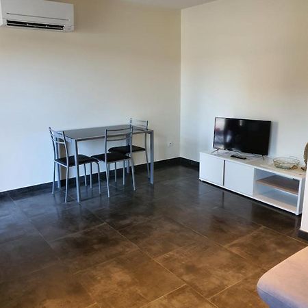 Le Cocon De Troyes Apartment Exterior photo